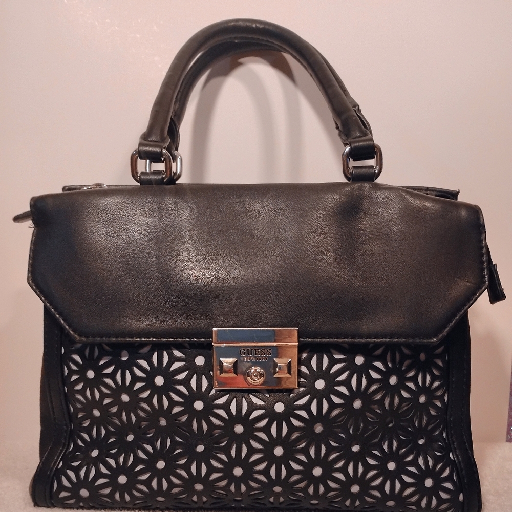 Rare LEATHER Guess purse